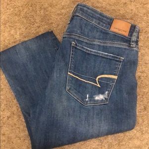 AE high rise jegging distressed 10S medium was